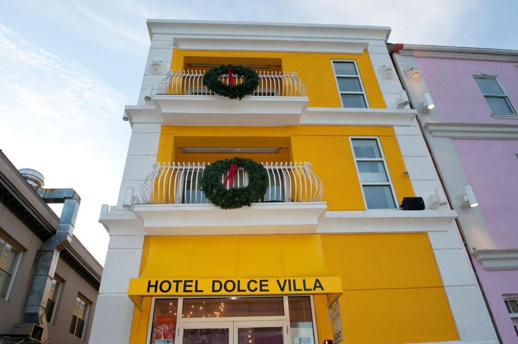 Hotel Dolce Villa Providence Bagian luar foto